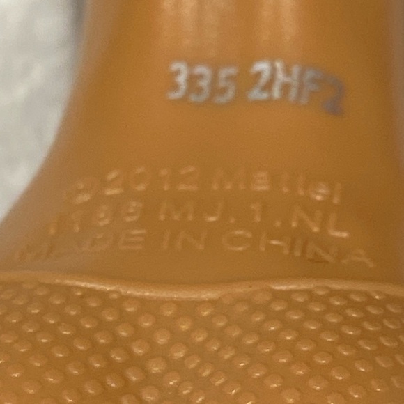 MONSTER HIGH DOLL CLAWDEEN WOLF GHOUL ALIVE DAUGHTER OF WEREWOLF - Picture 7 of 15